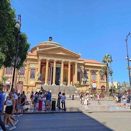 Aurigio Lägenhet Palermo Exteriör bild