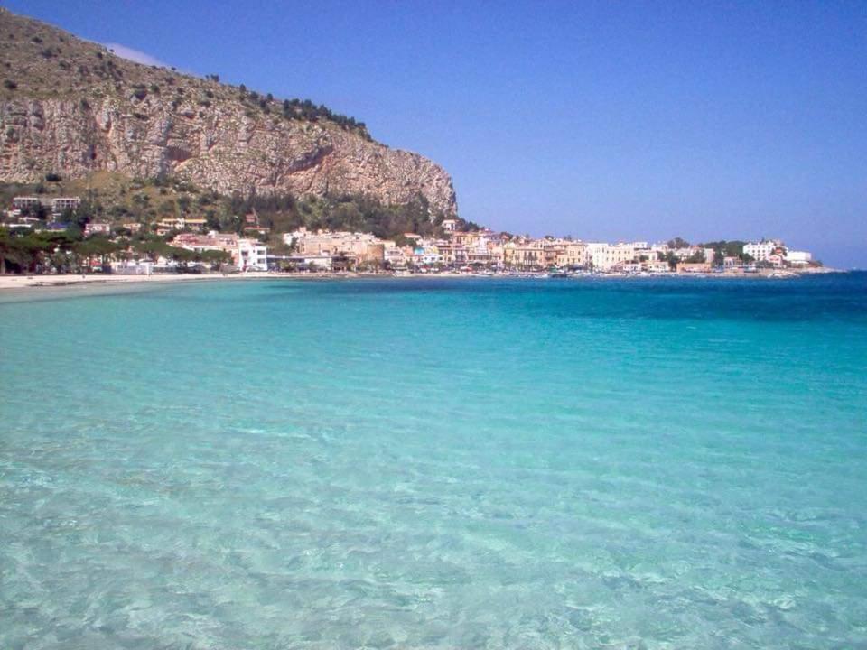 Aurigio Lägenhet Palermo Exteriör bild